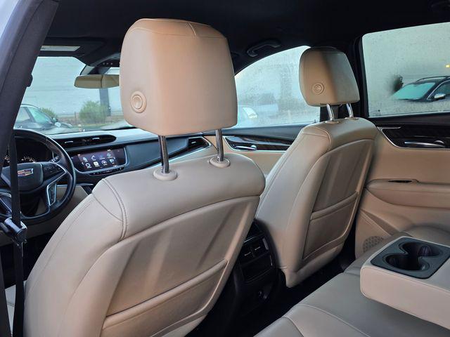 used 2017 Cadillac XT5 car, priced at $17,777