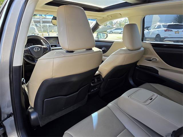 used 2020 Lexus ES 350 car, priced at $27,900