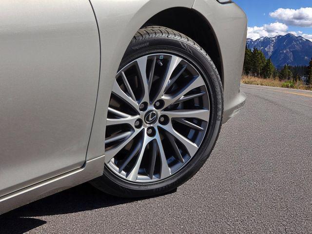 used 2020 Lexus ES 350 car, priced at $25,999
