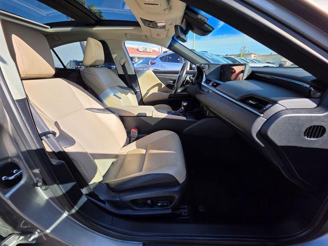 used 2020 Lexus ES 350 car, priced at $25,999