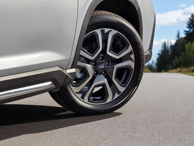new 2025 Subaru Ascent car, priced at $51,599