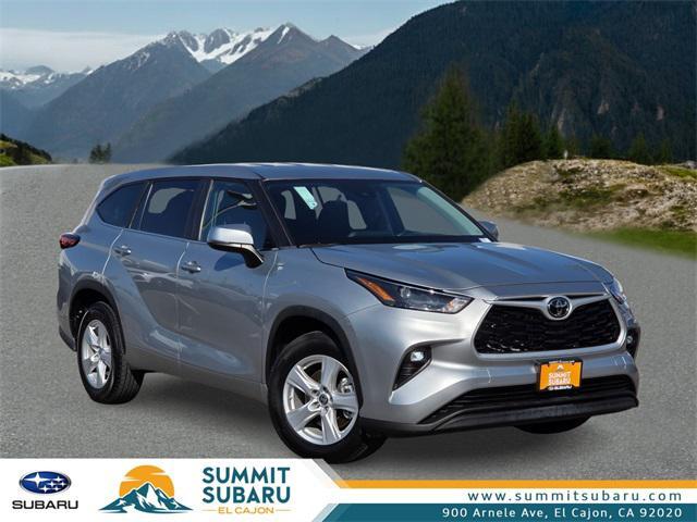 used 2023 Toyota Highlander car, priced at $32,999