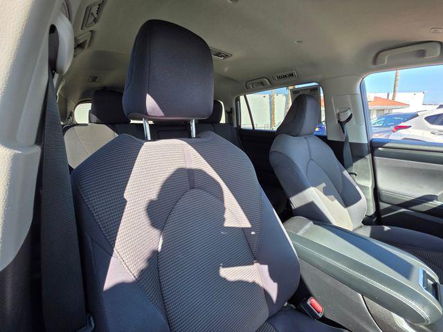 used 2023 Toyota Highlander car, priced at $30,377