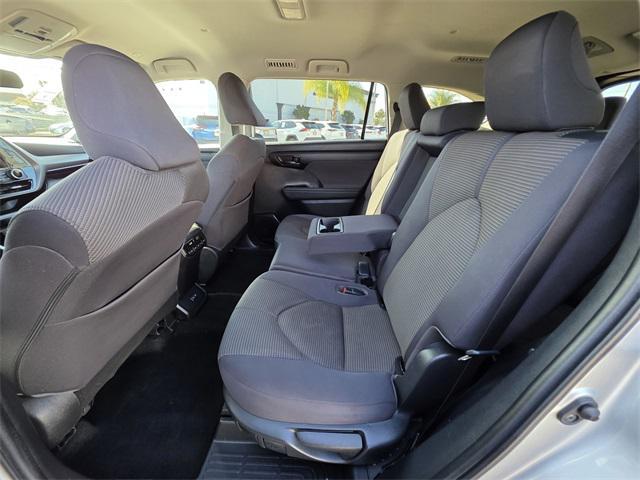 used 2023 Toyota Highlander car, priced at $32,999