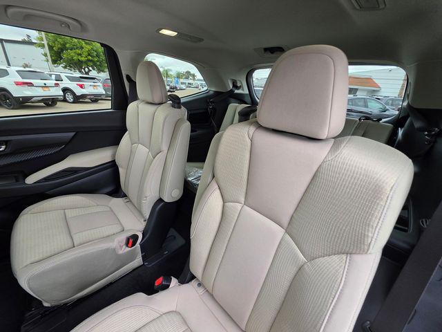 new 2025 Subaru Ascent car, priced at $40,740