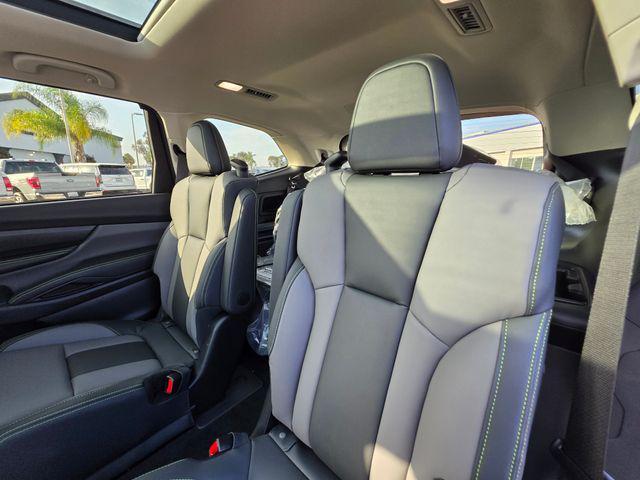 new 2025 Subaru Ascent car, priced at $44,251