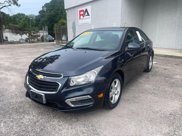 used 2015 Chevrolet Cruze car, priced at $6,400