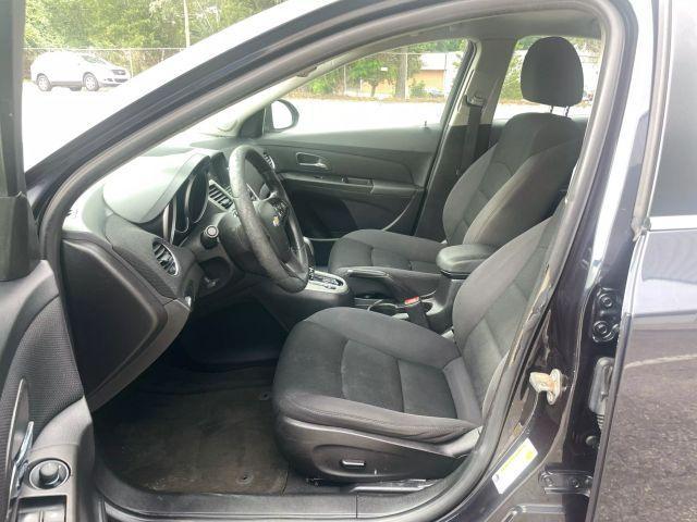 used 2015 Chevrolet Cruze car, priced at $6,400