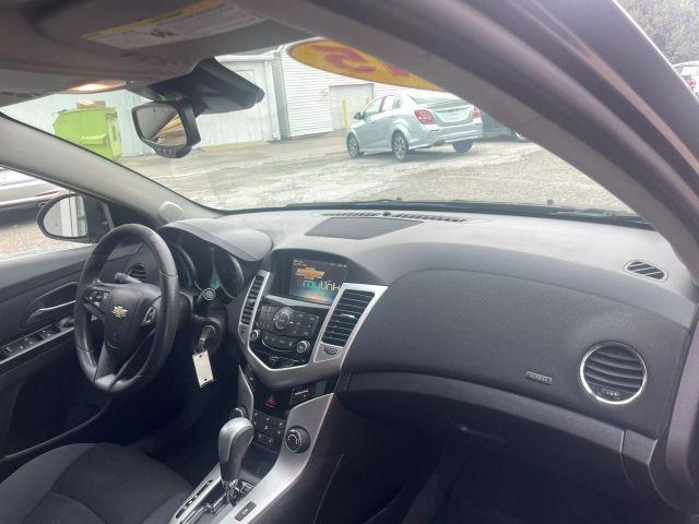used 2015 Chevrolet Cruze car, priced at $6,400