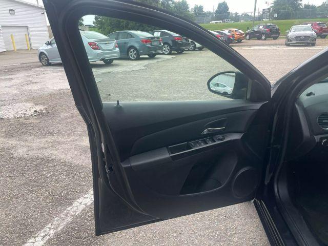 used 2015 Chevrolet Cruze car, priced at $6,400