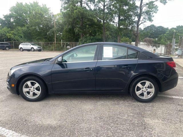 used 2015 Chevrolet Cruze car, priced at $6,400