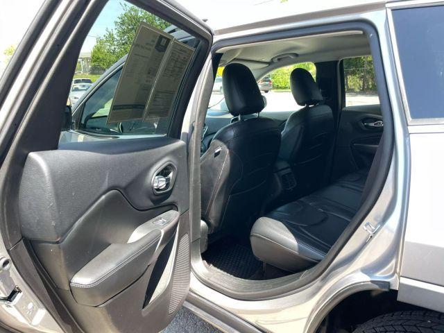 used 2019 Jeep Cherokee car, priced at $10,900