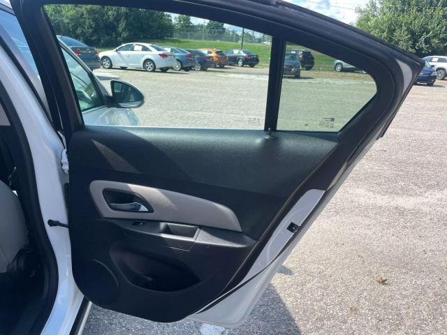 used 2013 Chevrolet Cruze car, priced at $6,200