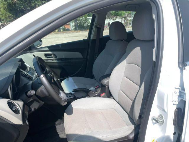 used 2013 Chevrolet Cruze car, priced at $6,200
