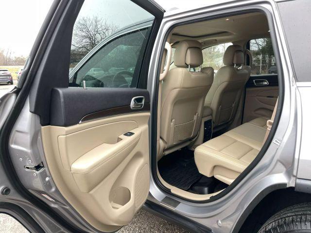 used 2018 Jeep Grand Cherokee car, priced at $13,400