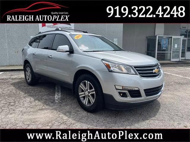 used 2015 Chevrolet Traverse car, priced at $9,400