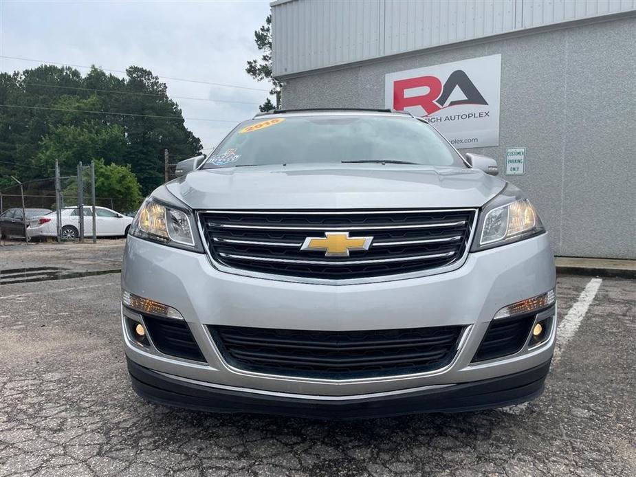 used 2015 Chevrolet Traverse car, priced at $9,700