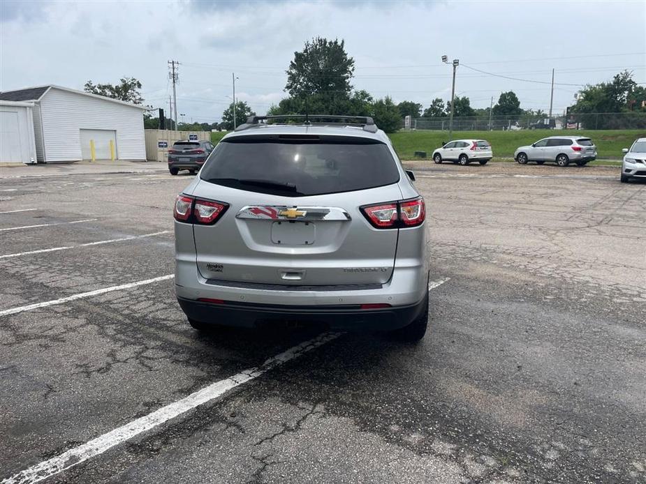 used 2015 Chevrolet Traverse car, priced at $9,700