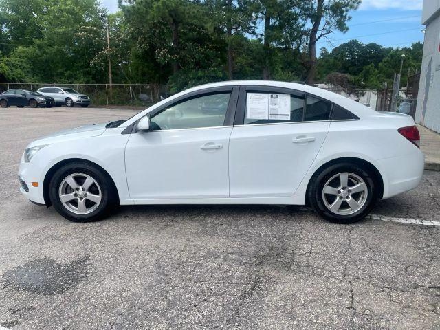 used 2015 Chevrolet Cruze car, priced at $5,600