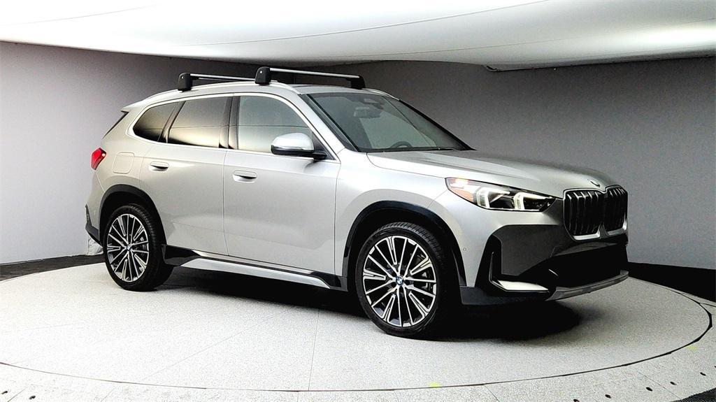 new 2025 BMW X1 car