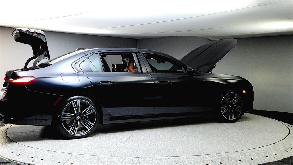 new 2025 BMW 760 car, priced at $142,075