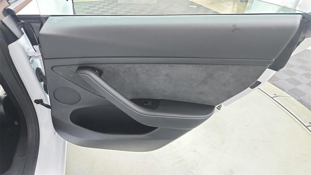 used 2021 Tesla Model 3 car, priced at $23,480