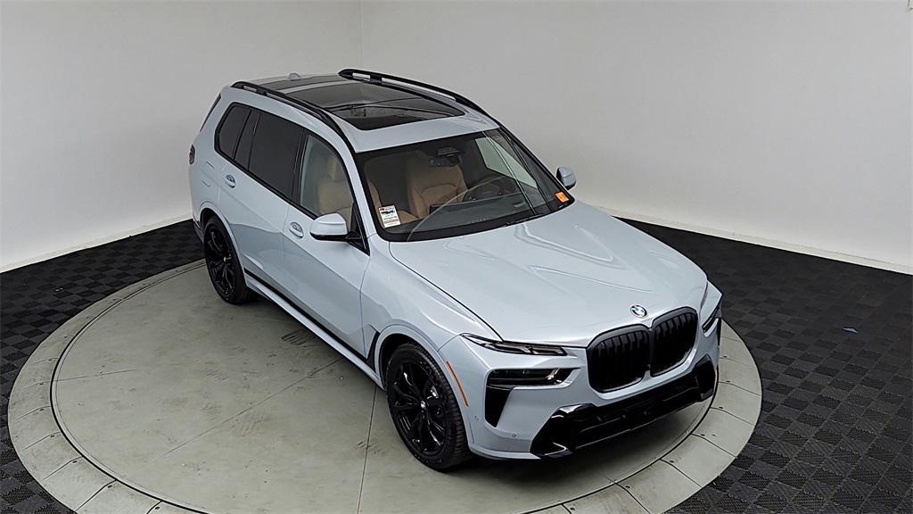 new 2024 BMW X7 car, priced at $96,715