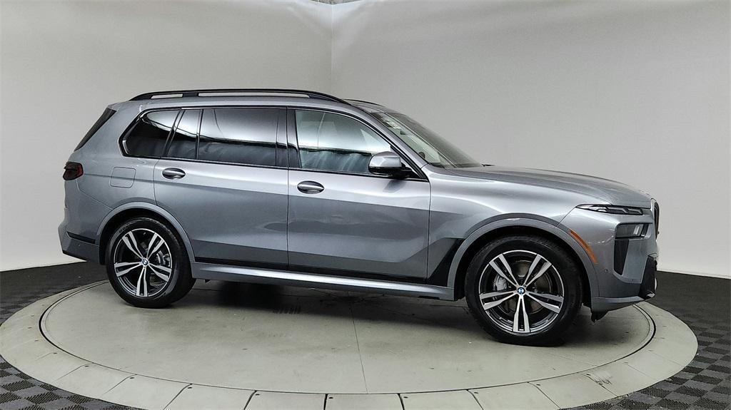 new 2025 BMW X7 car, priced at $92,285