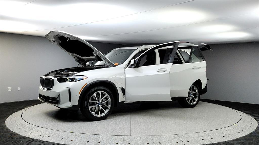 new 2025 BMW X5 PHEV car, priced at $80,240