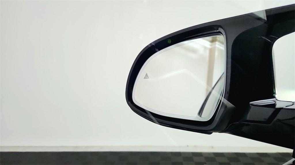 new 2026 BMW X7 car, priced at $126,490