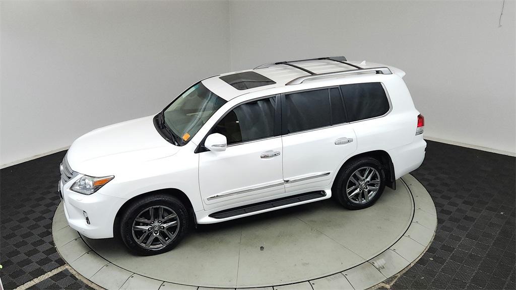 used 2014 Lexus LX 570 car, priced at $34,840