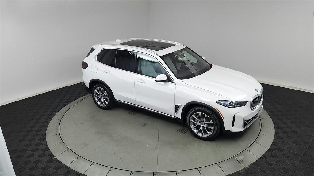 new 2025 BMW X5 PHEV car, priced at $81,885