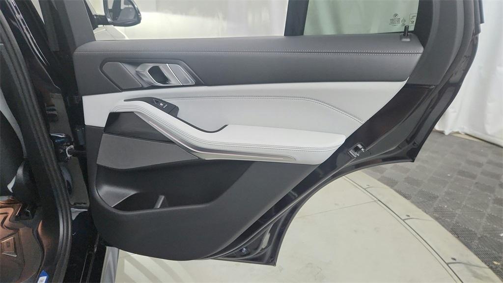 new 2026 BMW X5 PHEV car, priced at $83,800