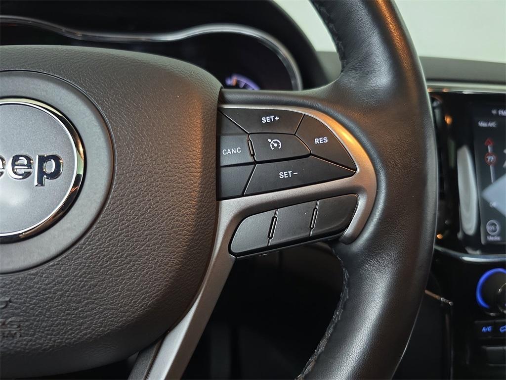 used 2021 Jeep Grand Cherokee car, priced at $26,990