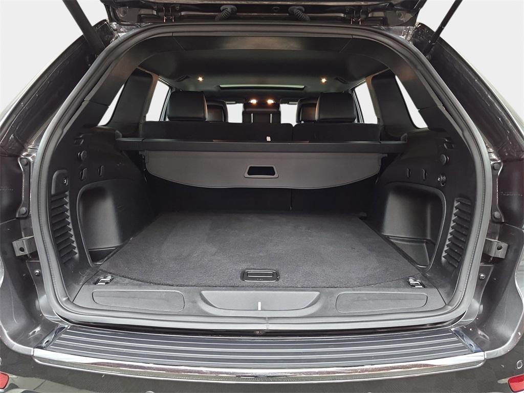 used 2021 Jeep Grand Cherokee car, priced at $26,990