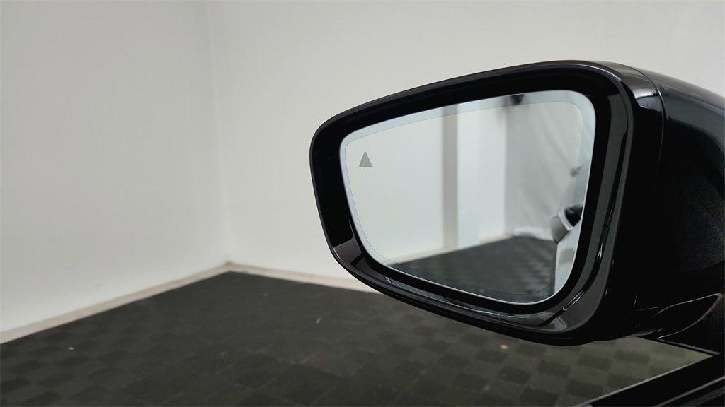 used 2018 BMW 750 car, priced at $34,590