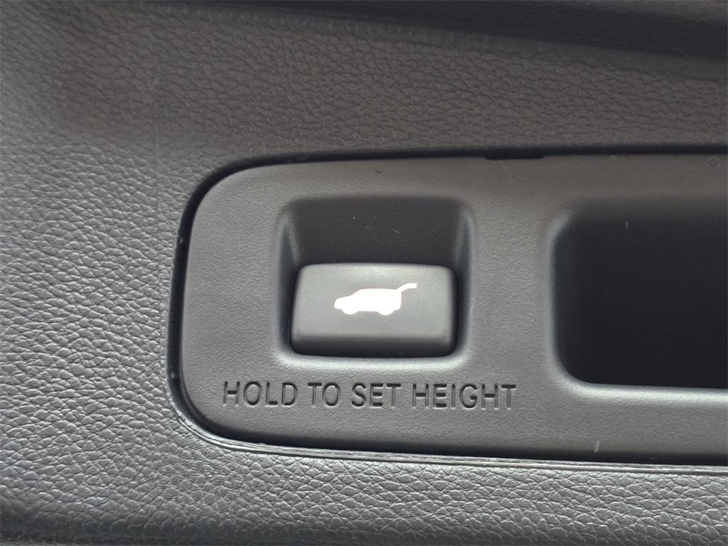used 2022 Honda CR-V car, priced at $30,490