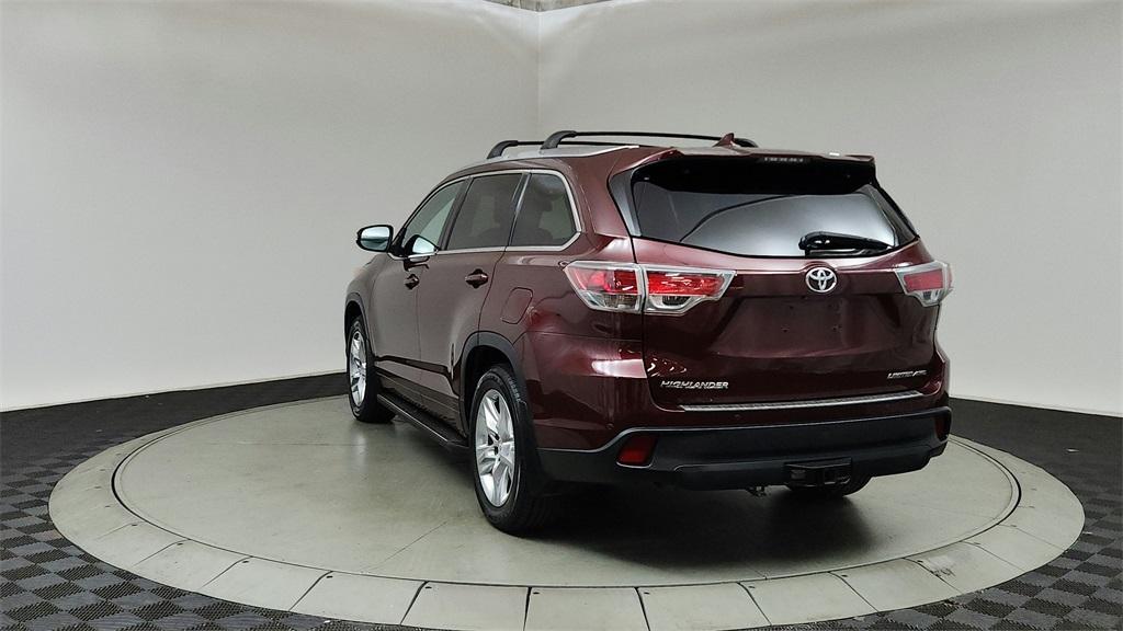 used 2014 Toyota Highlander car, priced at $14,944