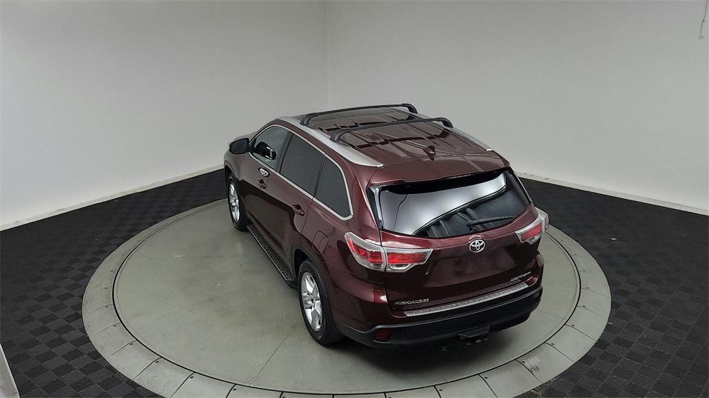 used 2014 Toyota Highlander car, priced at $14,944