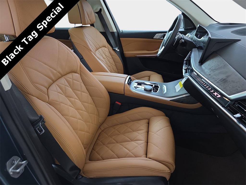 new 2026 BMW X7 car, priced at $94,425