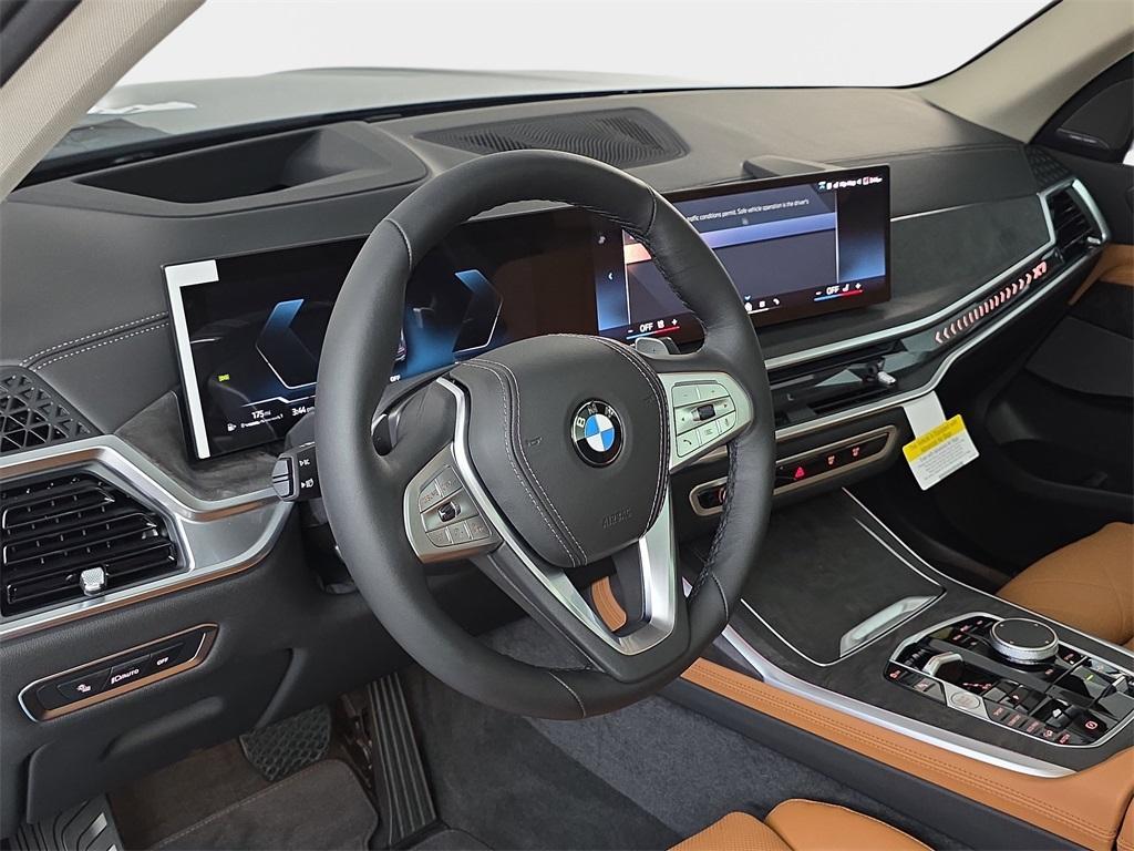 new 2026 BMW X7 car, priced at $94,425