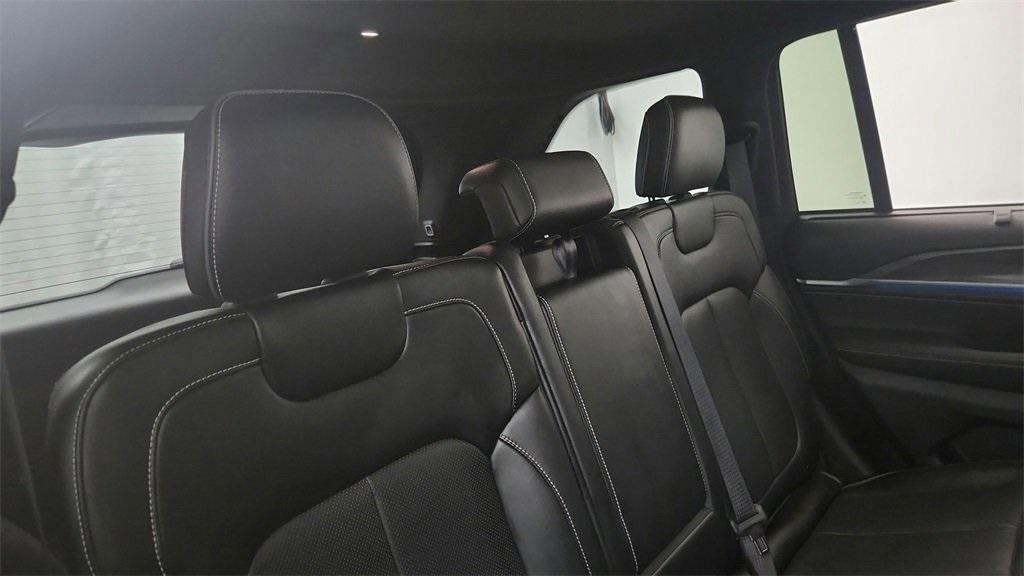 used 2022 Jeep Grand Cherokee car, priced at $34,990