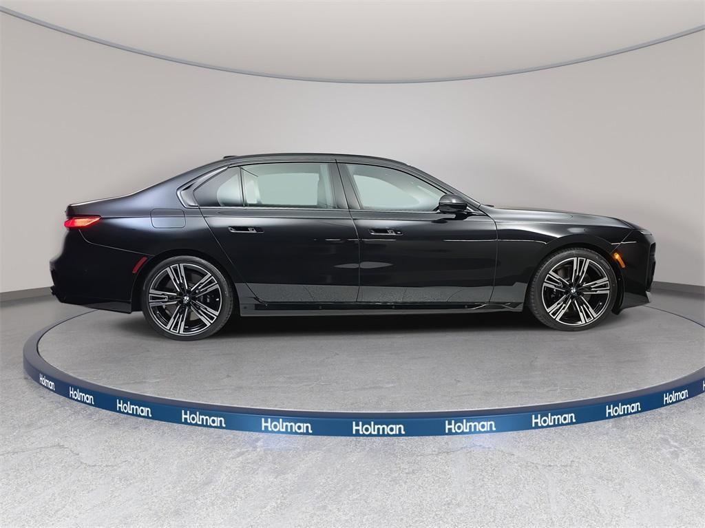 new 2025 BMW 760 car, priced at $144,975