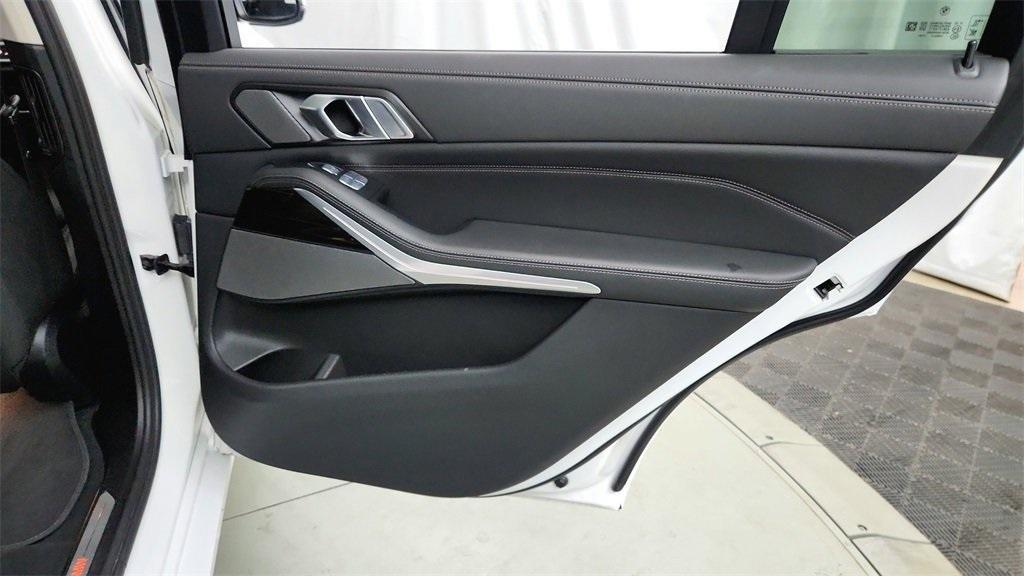 used 2023 BMW X7 car, priced at $61,370