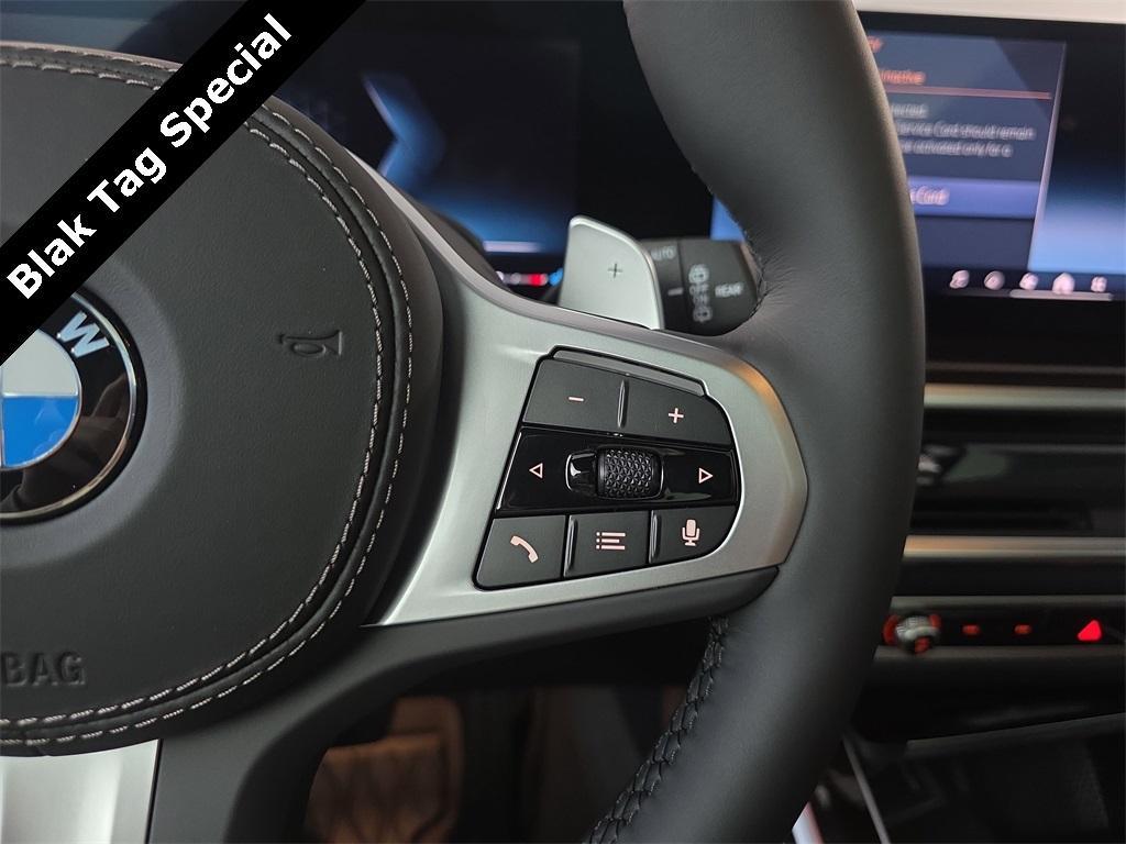 new 2026 BMW X7 car, priced at $100,215