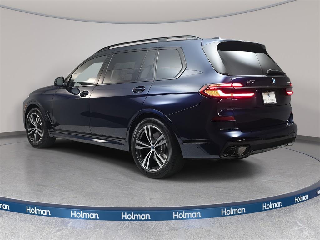 new 2026 BMW X7 car, priced at $102,015