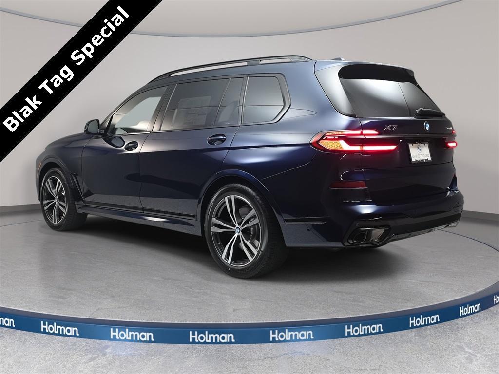 new 2026 BMW X7 car, priced at $100,215