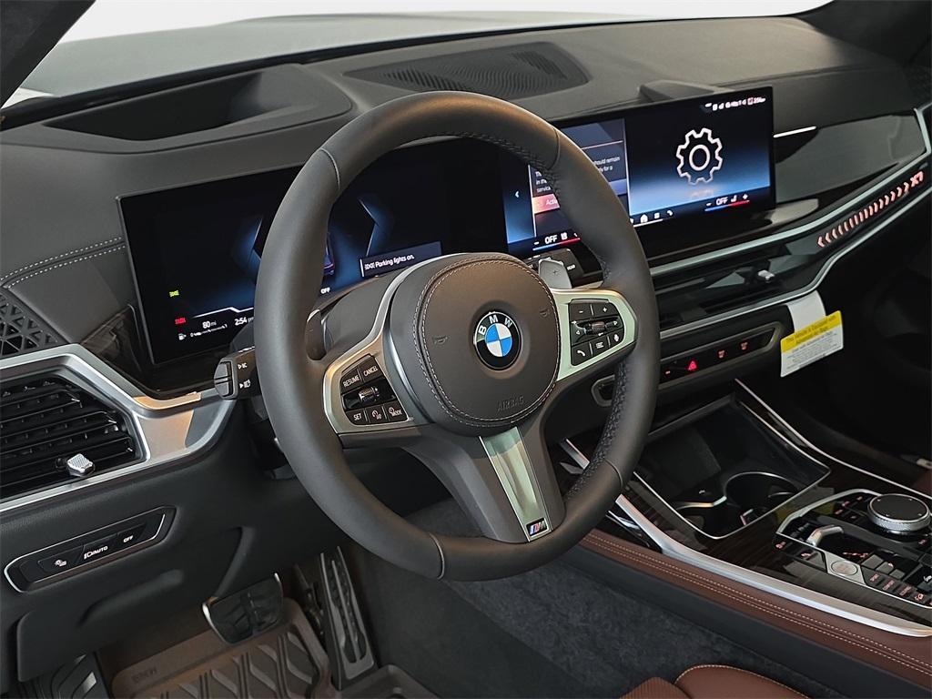 new 2026 BMW X7 car, priced at $102,015