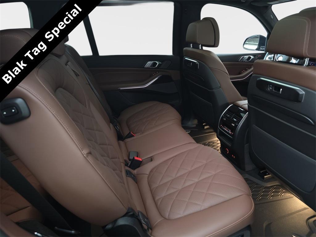new 2026 BMW X7 car, priced at $100,215