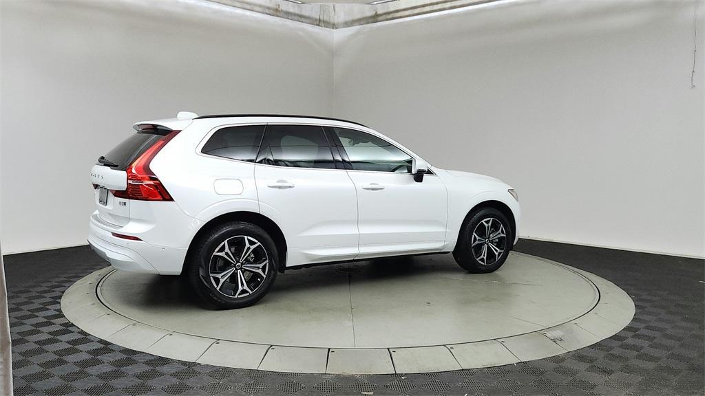 used 2022 Volvo XC60 car, priced at $34,880